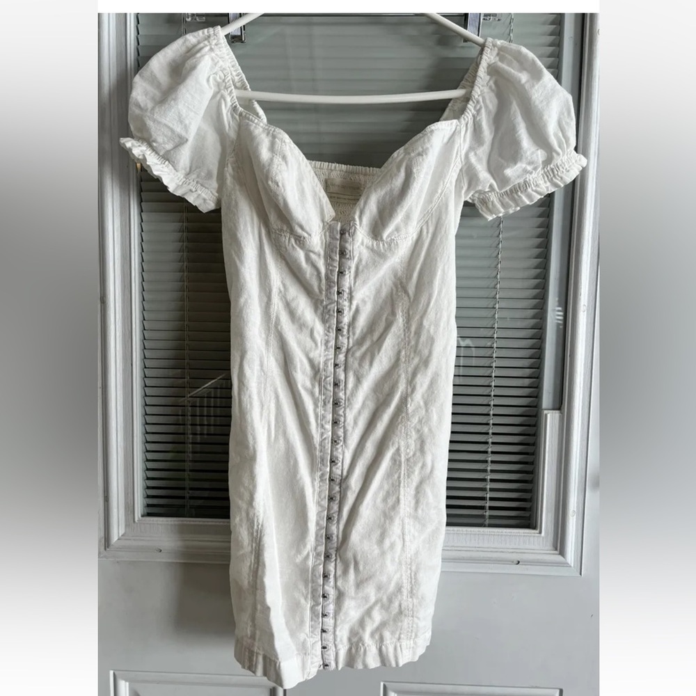 Urban Outfitters dress Hook Close Front Short Sleeve Puff Sleeve short Length